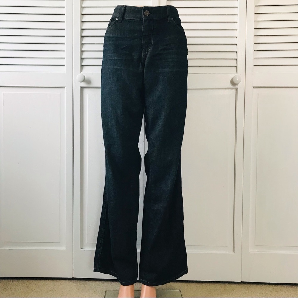 New CALVIN KLEIN Dark Blue Lean Boot Cut Jeans Size 32